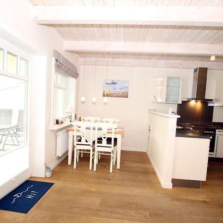 Susanne-Fischer Weg 49, Haus Seeschwalbe Wyk auf Foehr Exterior photo